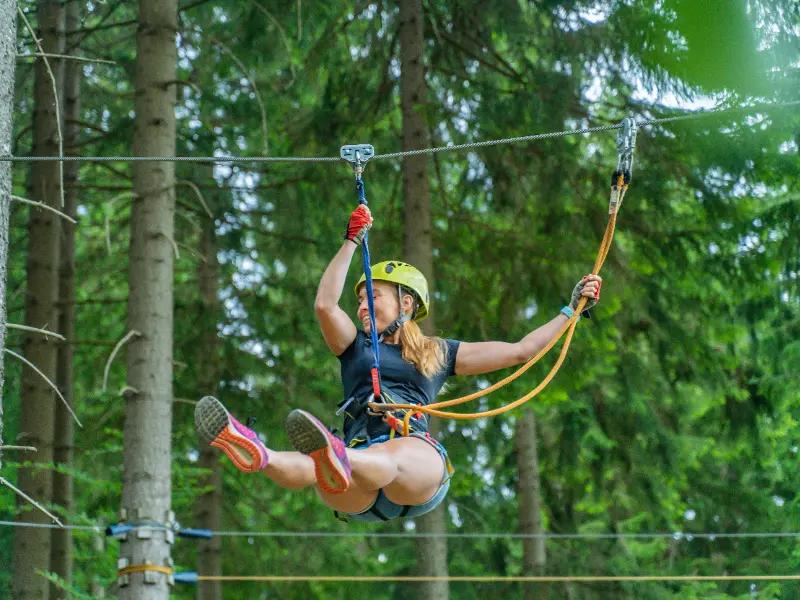 Lanový Monkey Park | Adrenalin ve výškách