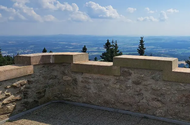 Pěší túra od&nbsp;rozhledny Žalý zpět do&nbsp;Špindlerova Mlýna