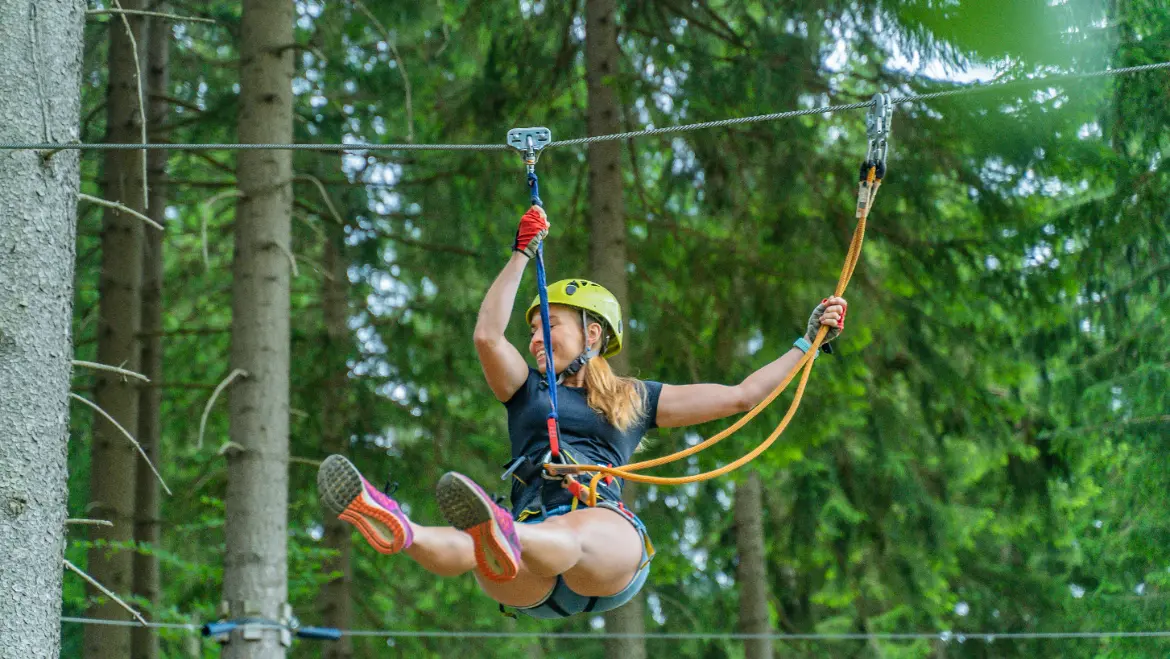 Lanový Monkey Park | Adrenalin ve výškách
